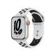 Apple Watch Nike S7 Cellular (41mm) krém alumínium tok, platina/fekete szilikon Nike sportszíjas oko